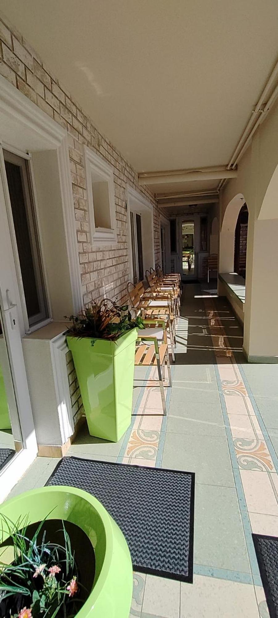Pensiunea Sergiu & Geanina Arad Exteriér fotografie
